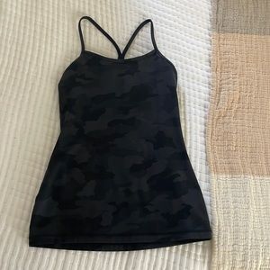 Lululemon Flow Y black Camo Tank